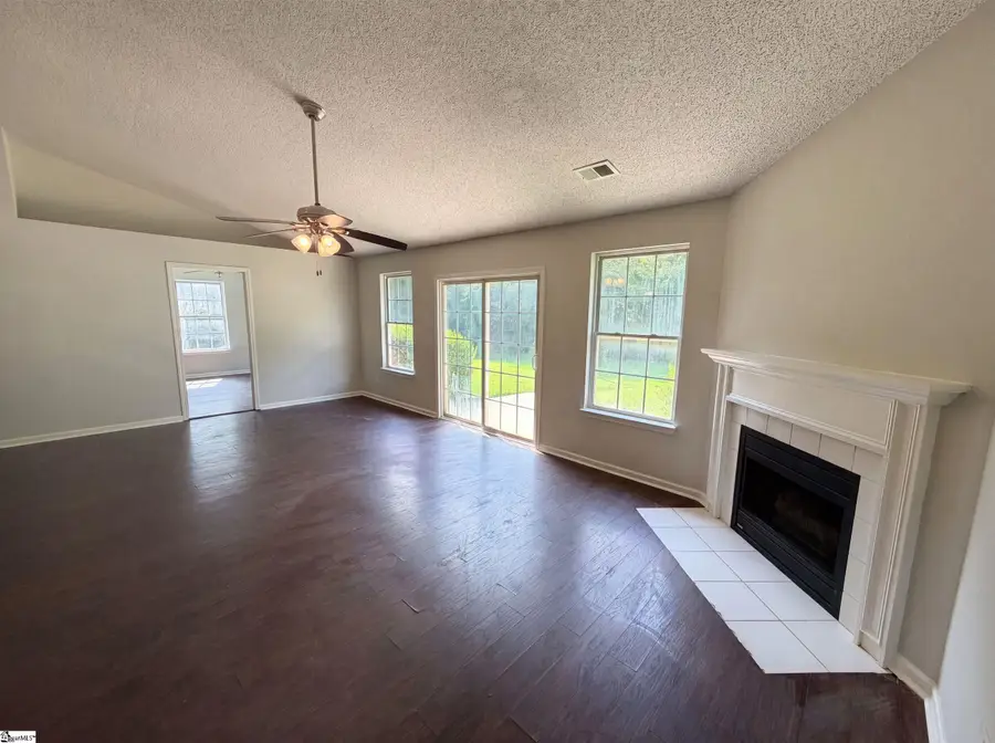 16 Red Mile Way, Taylors, SC 29687 - #3
