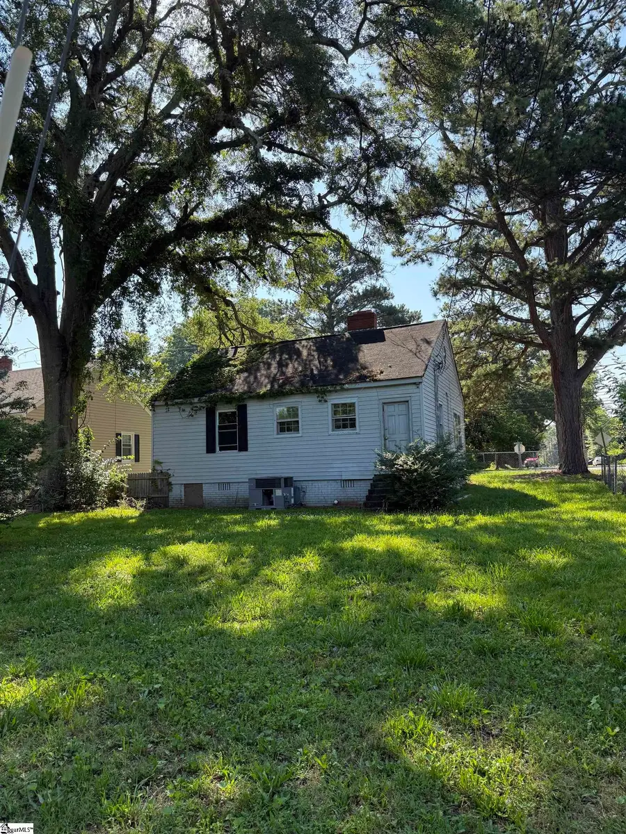 601 Musgrove Street, Clinton, SC 29325-1724 - #2