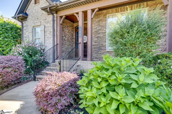 106 Kettle Oak Way, Simpsonville, SC 29680