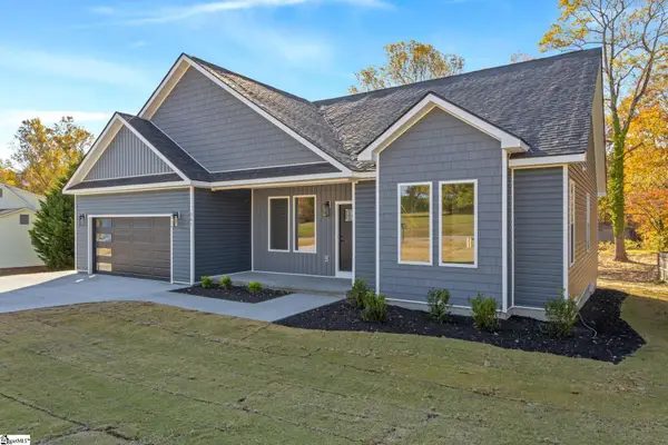 191 Easy Street, Wellford, SC 29385