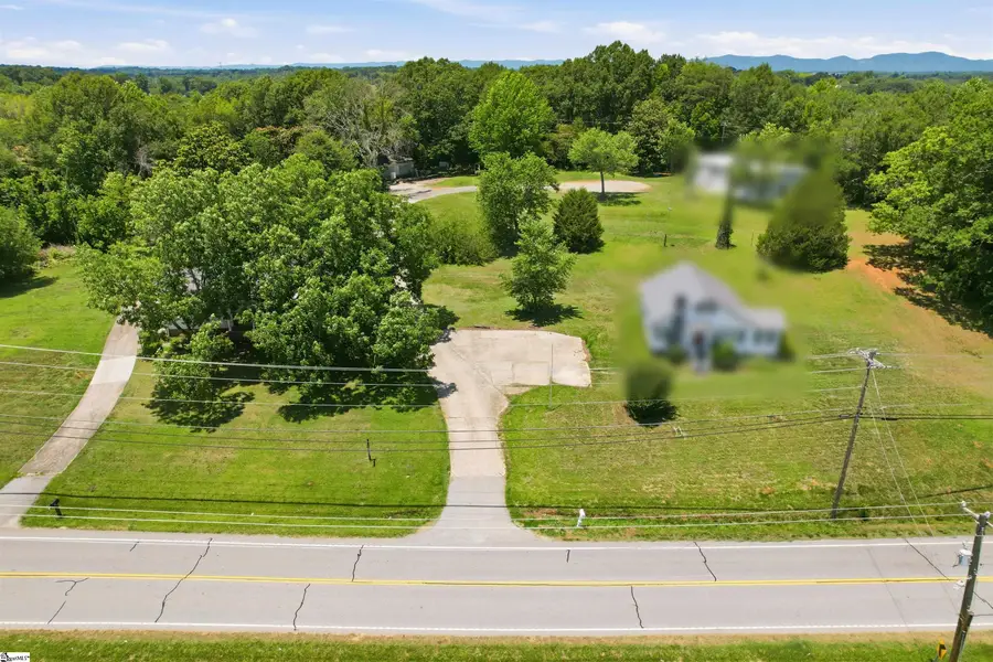 663 Arlington Road, Greer, SC 29651 - #3
