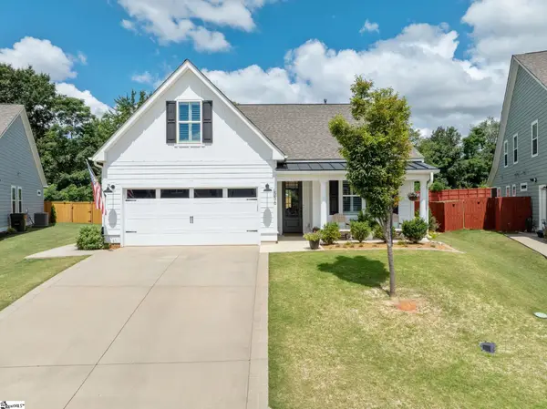 556 Backacre Court, Greer, SC 29651