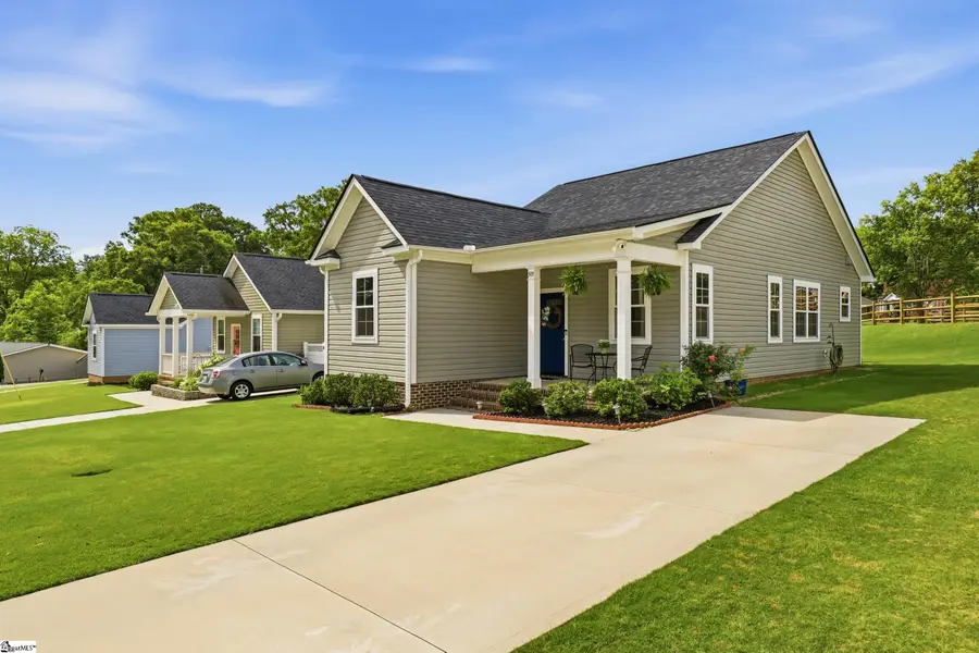 505 W D Street, Easley, SC 29640 - #3