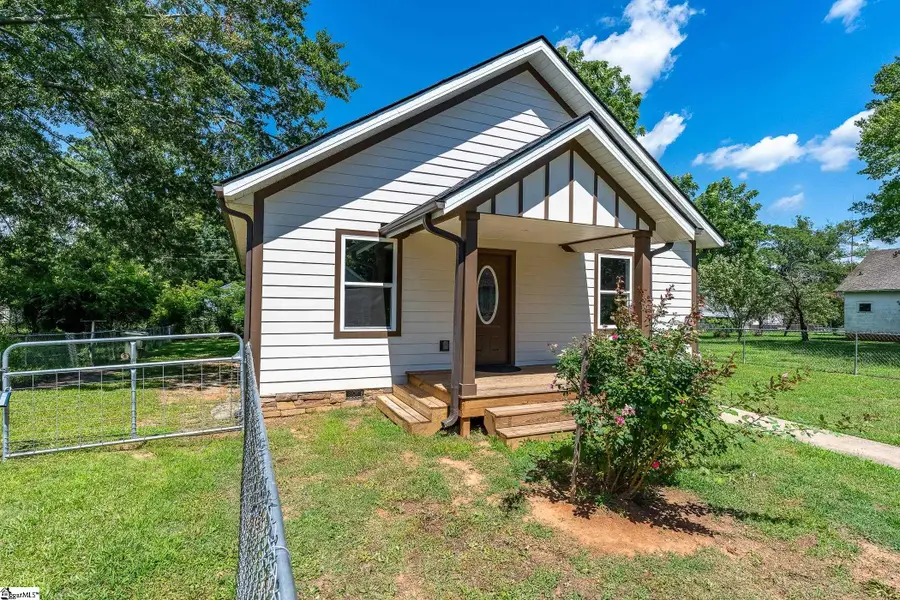 81 Palmetto Street, Clinton, SC 29325 - #3