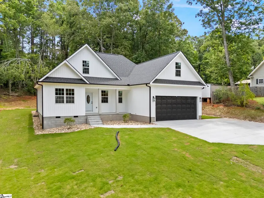 207 Eastview Drive, Pickens, SC 29671 - #2