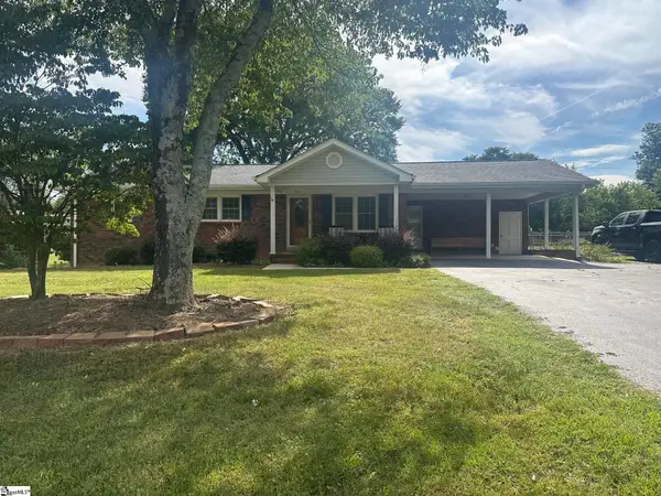 223 Blalock Road, Boiling Springs, SC 29316