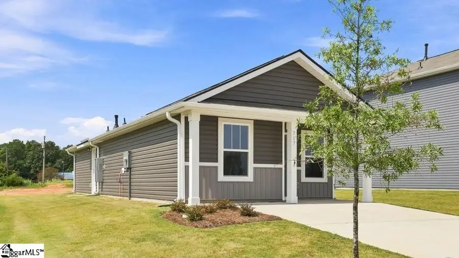 717 Longton Street, Woodruff, SC 29388 - #3