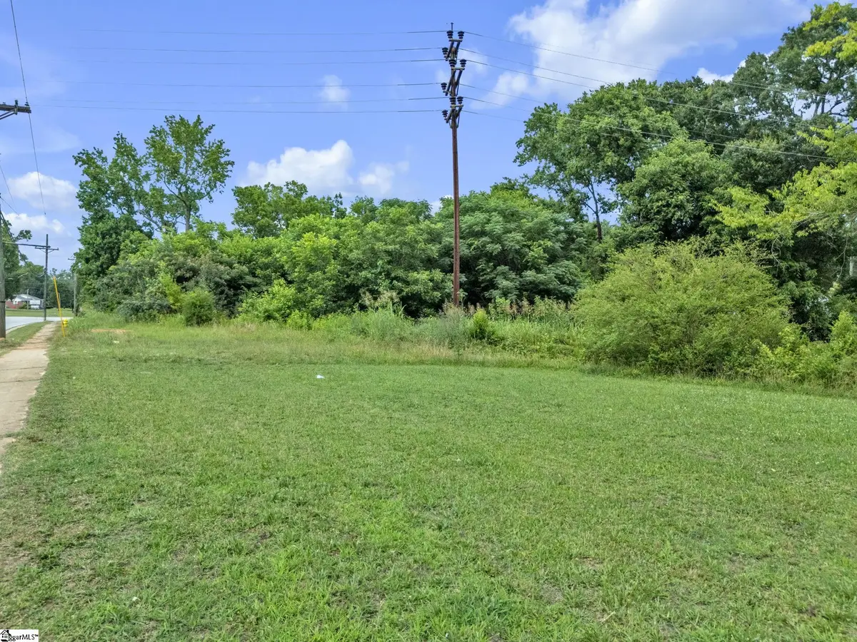1108 N Harper Street, Laurens, SC 29360 - #1