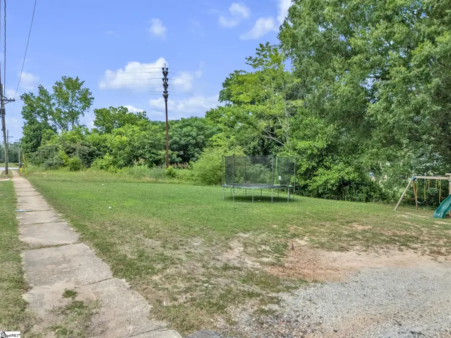 1108 N Harper Street, Laurens, SC 29360 - #3