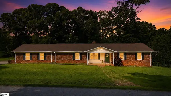 220 Millwood Lane, Wellford, SC 29385