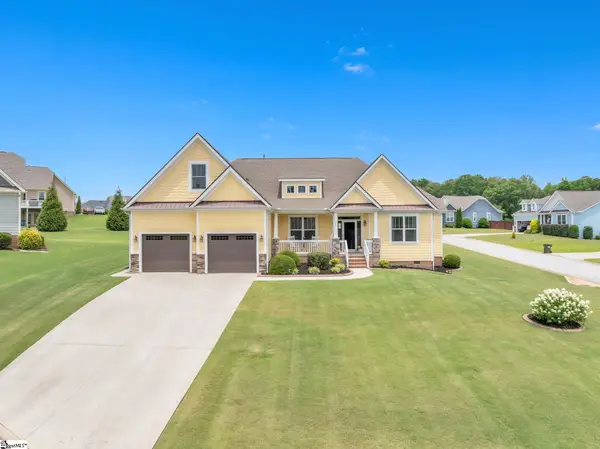 600 Snowshoe Court, Travelers Rest, SC 29690