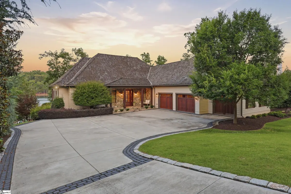 147 S Edgewater Drive, Sunset, SC 29685 - #1