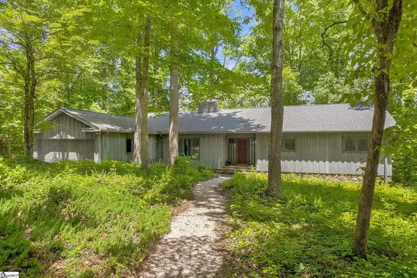 2109 Moorefield Memorial Highway, Pickens, SC 29671