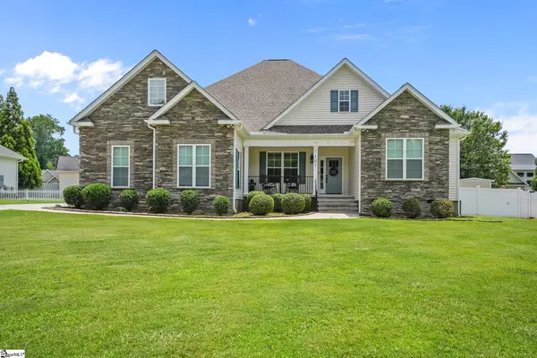 107 Folly Bend Drive, Greenwood, SC 29649