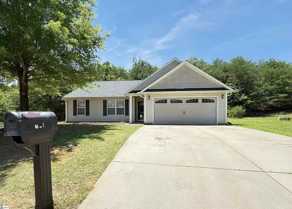 621 Chloe Faith Court, Duncan, SC 29334
