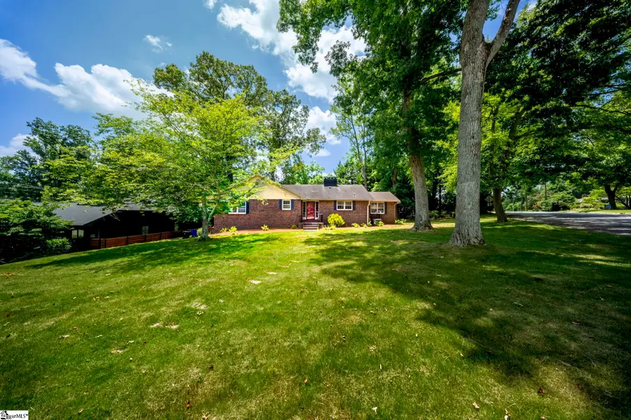 517 Dellwood Drive, Greenville, SC 29609 - #2