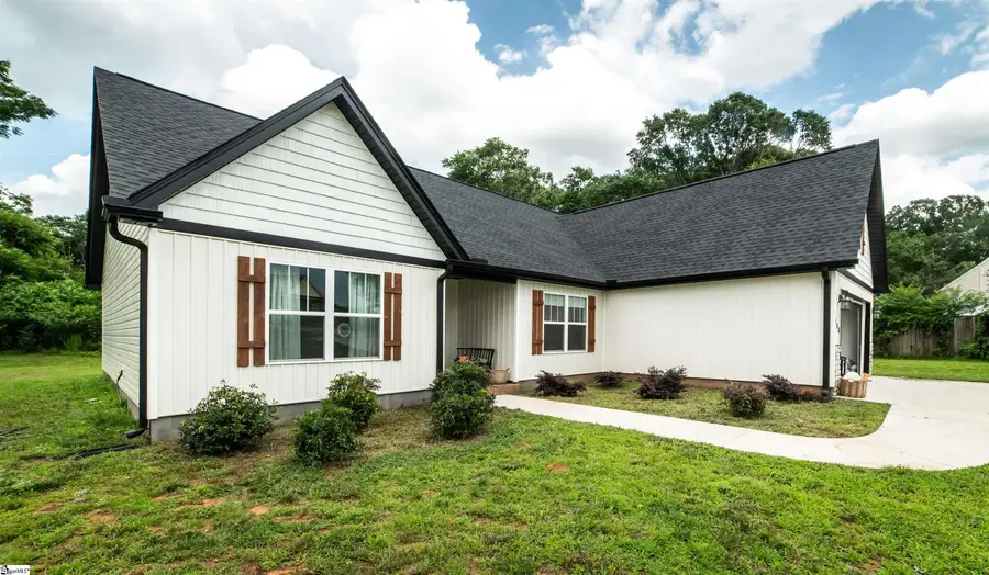 148 Hurst Avenue, Anderson, SC 29625 - #2