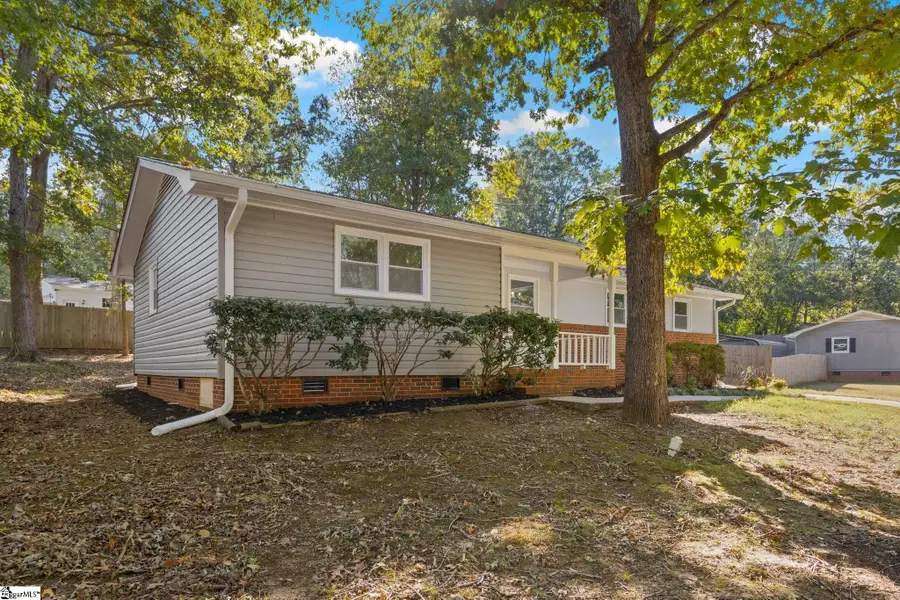 210 Pinonwood Drive, Simpsonville, SC 29680 - #3