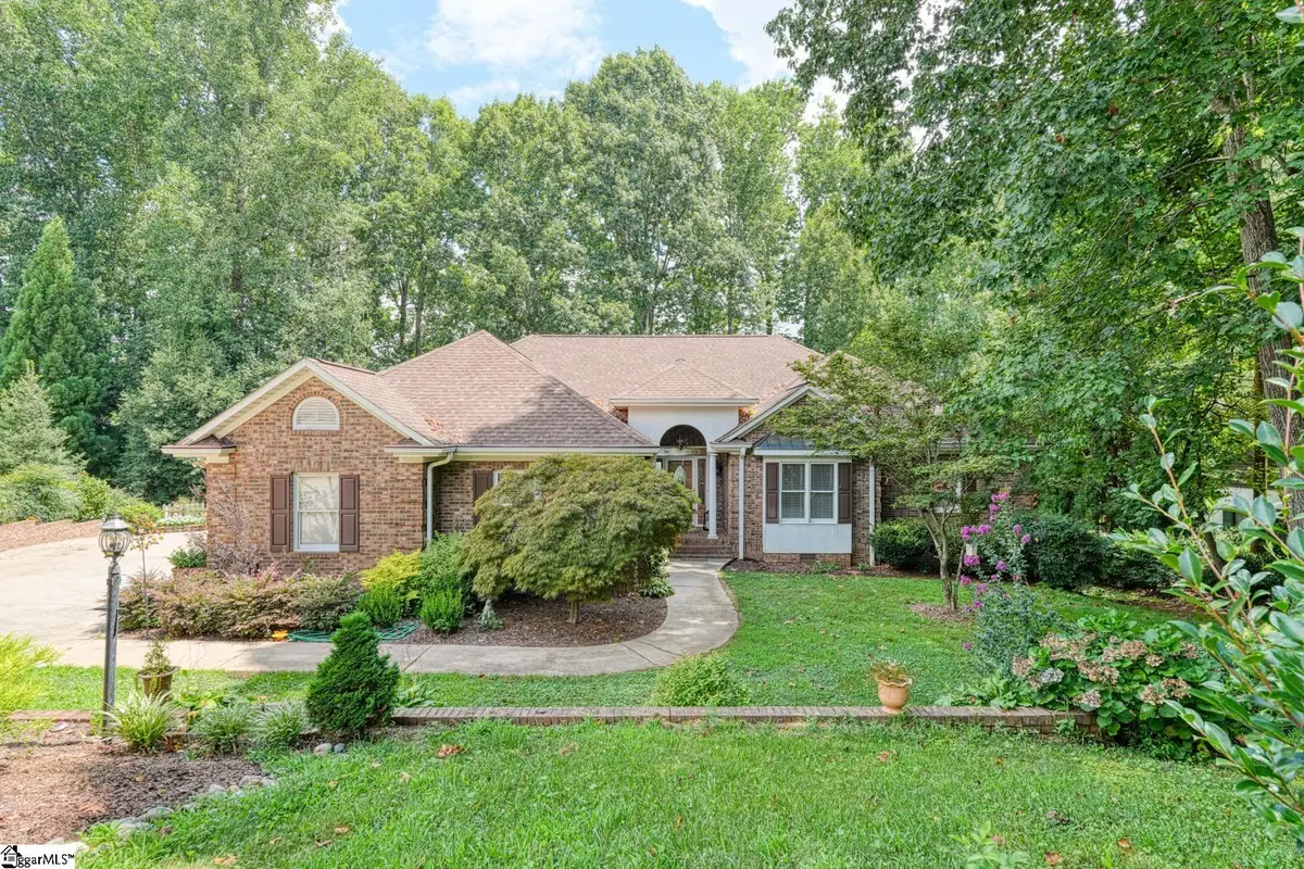 335 Hillcove Point, Wellford, SC 29385 - #1