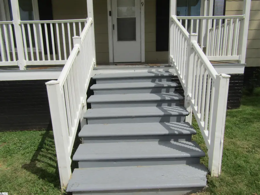 9 G Street, Inman, SC 29349 - #3