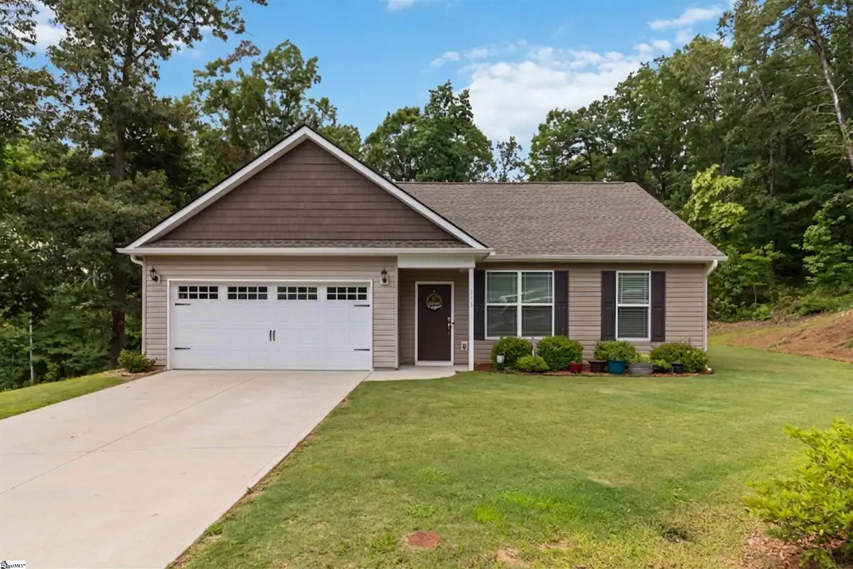 136 N Forest Circle, Marietta, SC 29661 - #1