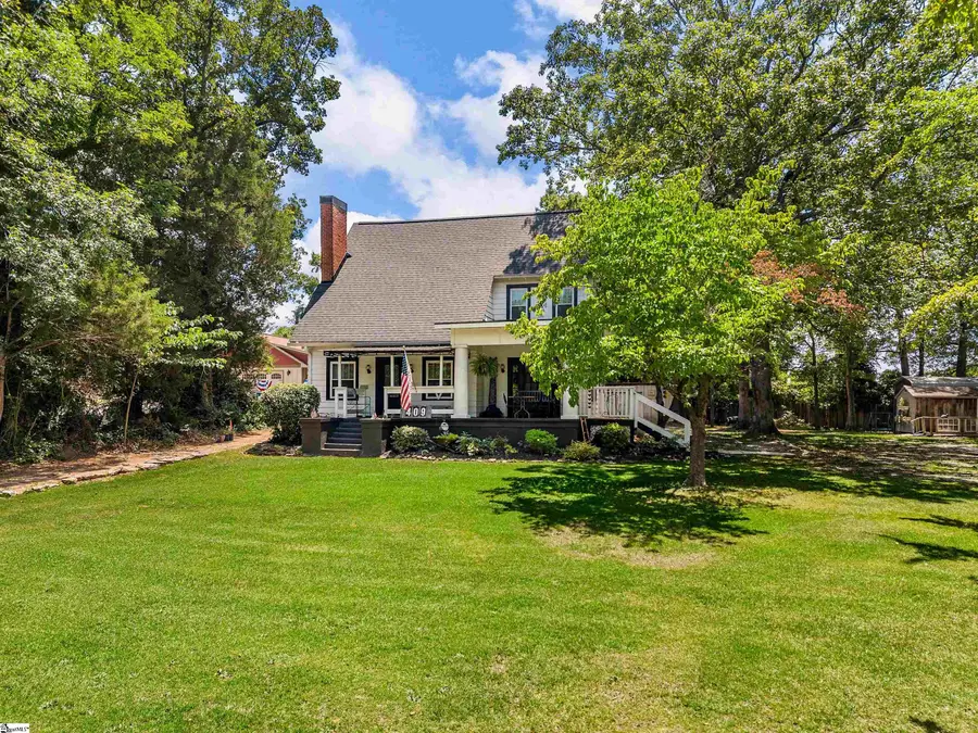 409 N Howard Avenue, Landrum, SC 29356 - #3