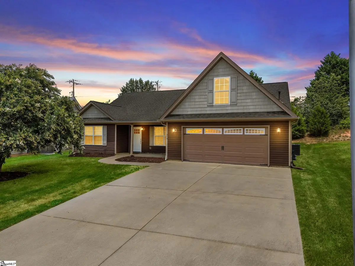 319 Kelly Farm Road, Moore, SC 29369 - #1