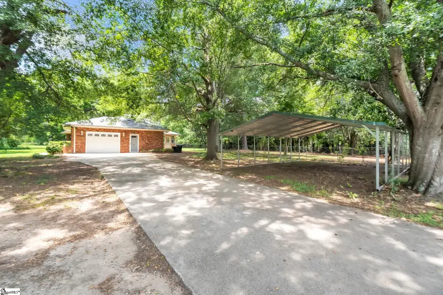 201 Calhoun Road, Belton, SC 29627 - #3