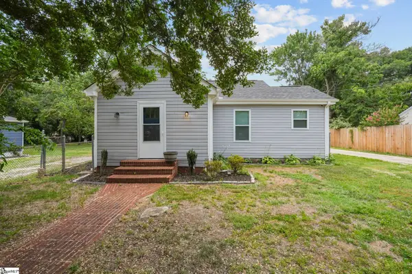 206 Carey Avenue, Greer, SC 29651