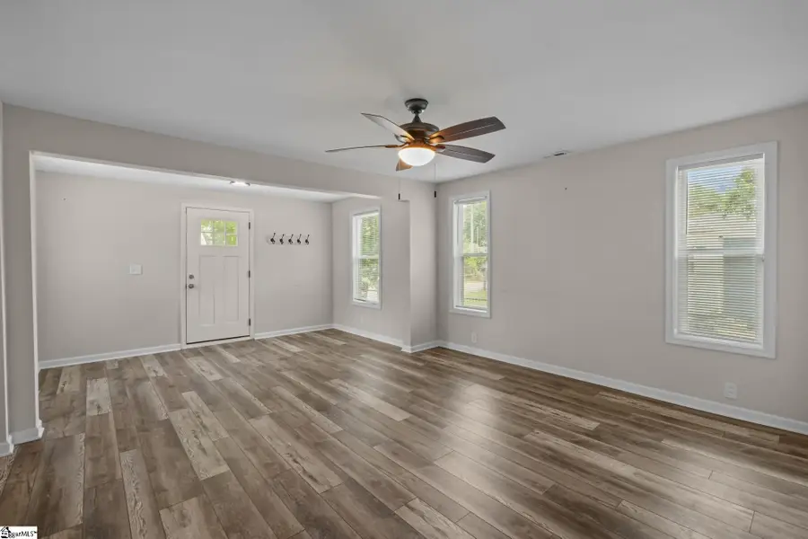 206 Carey Avenue, Greer, SC 29651 - #3