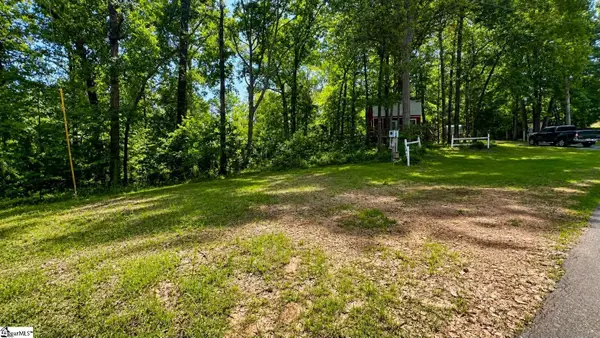 522 Kinston Loop Drive, Westminster, SC 29693