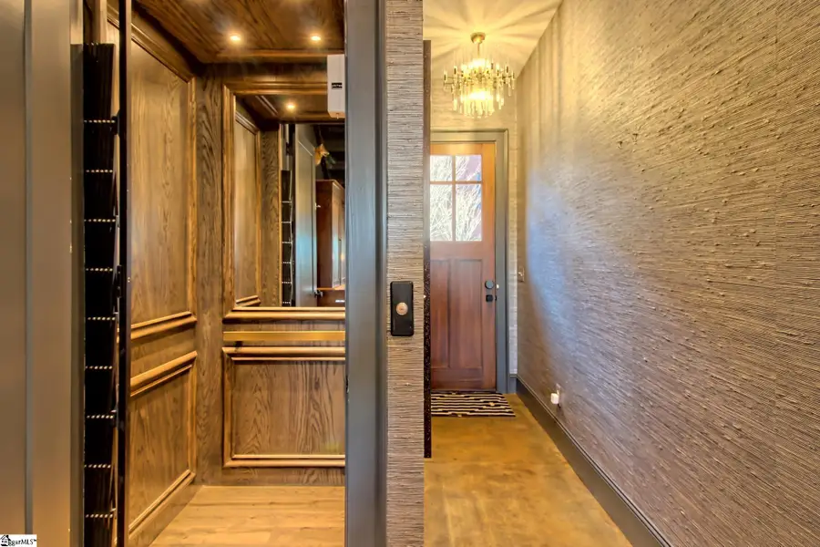 429 N Markley Street, Greenville, SC 29601 - #2