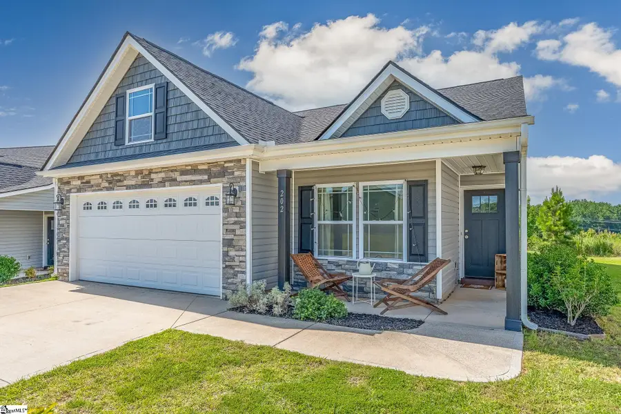 202 Highland Springs Loop, Inman, SC 29349 - #2