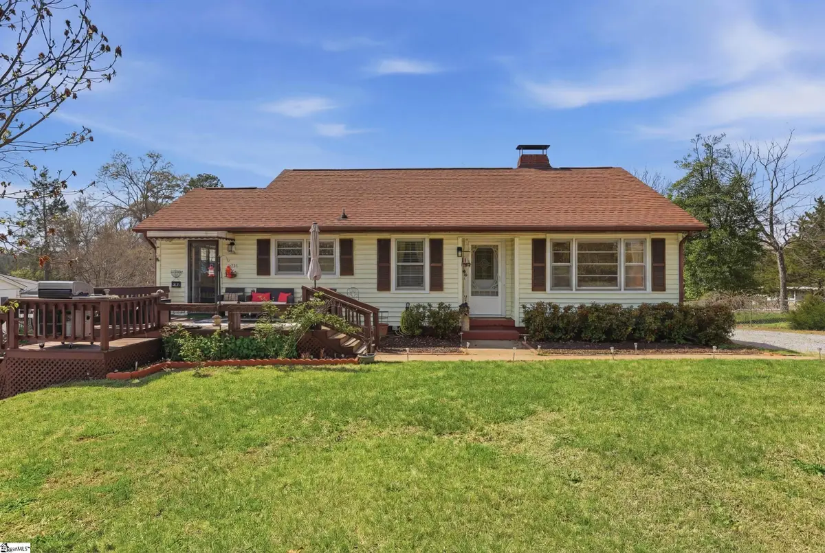 602 S Tugaloo Avenue, Walhalla, SC 29691 - #1
