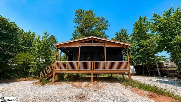 404 & 406 Kinston Loop Drive, Westminster, SC 29693