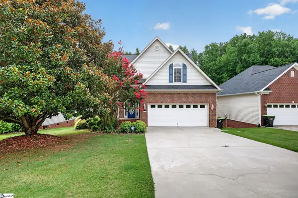 105 Meadow Green Drive, Piedmont, SC 29673