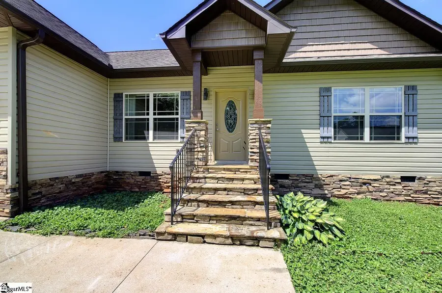 274 Millwood Lane, Wellford, SC 29385 - #2