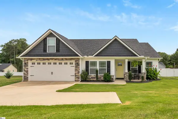 1071 Holly Springs Church Road, Inman, SC 29349