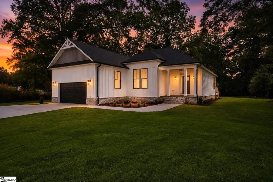 206 Hamilton Street, Williamston, SC 29697-1540 - #2