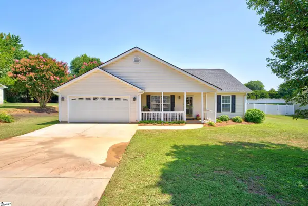 311 Shadowfield Acres Drive, Duncan, SC 29334