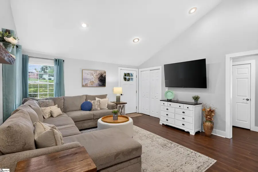 1020 Jacobs Road, Greenville, SC 29605 - #3