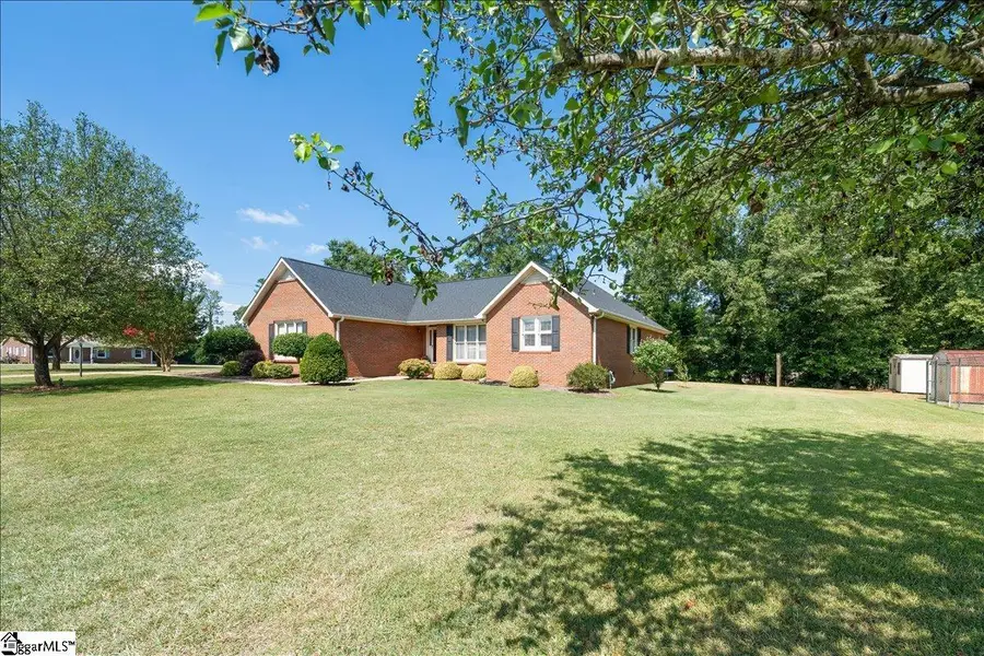 1 Oakridge Court, Anderson, SC 29621 - #2