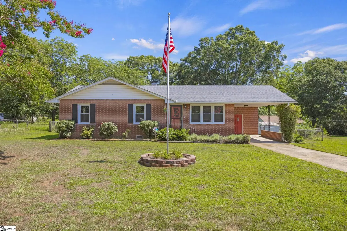 202 Chestnut Boulevard, Anderson, SC 29625-1838 - #1