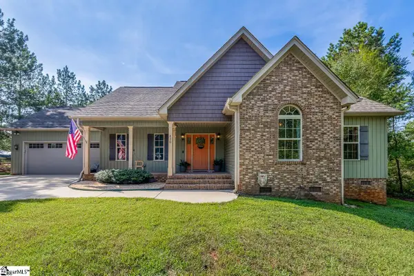 430 Sparkling Waters Lane, Chesnee, SC 29323