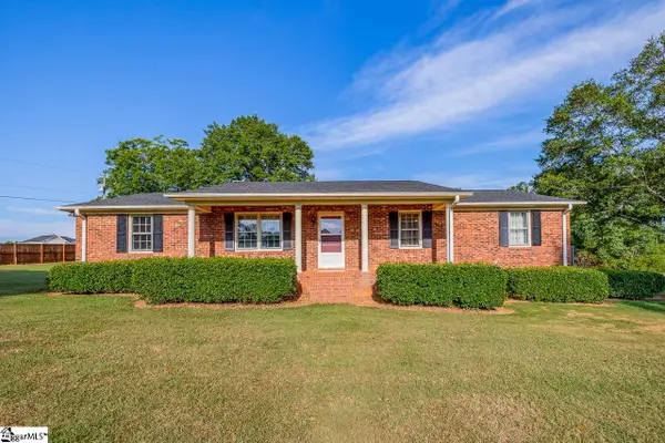 1326 Mount Zion Road, Spartanburg, SC 29303