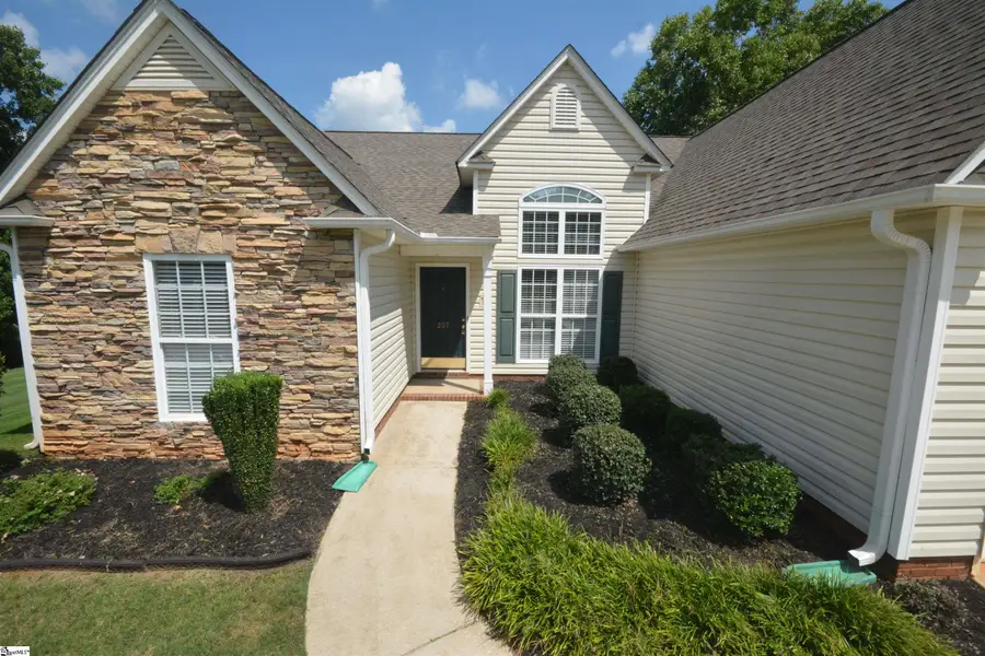 207 Grimes Drive, Simpsonville, SC 29681 - #2