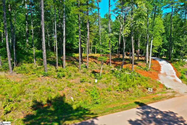 1359 Harbor Ridge Road, Seneca, SC 29672