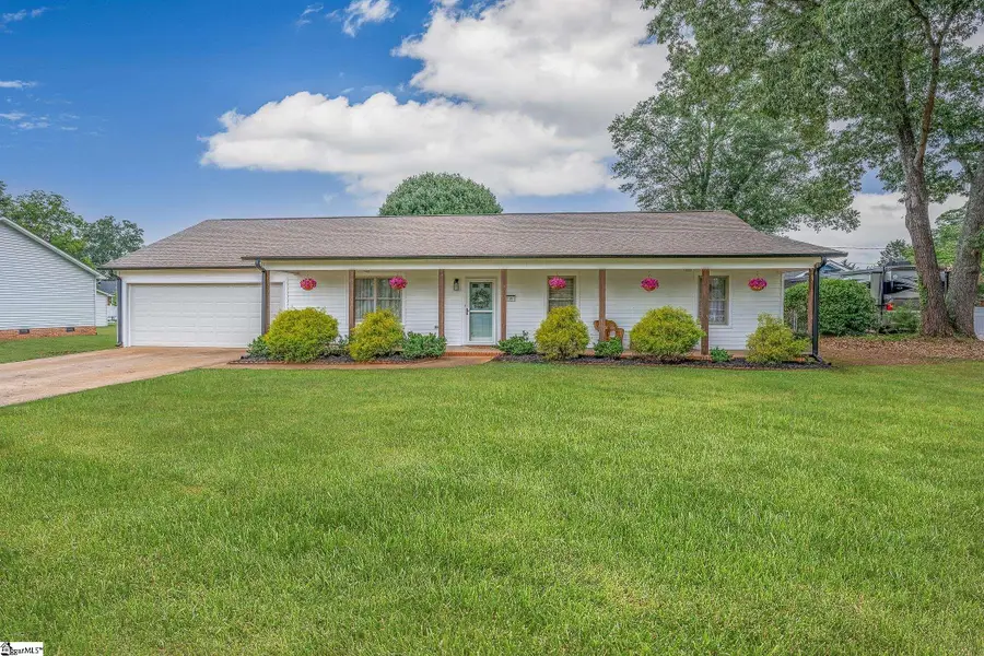 135 Stewart Drive, Lyman, SC 29635 - #2
