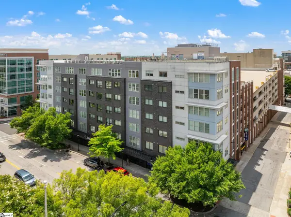 100 E Washington Street #Unit 63, Greenville, SC 29601