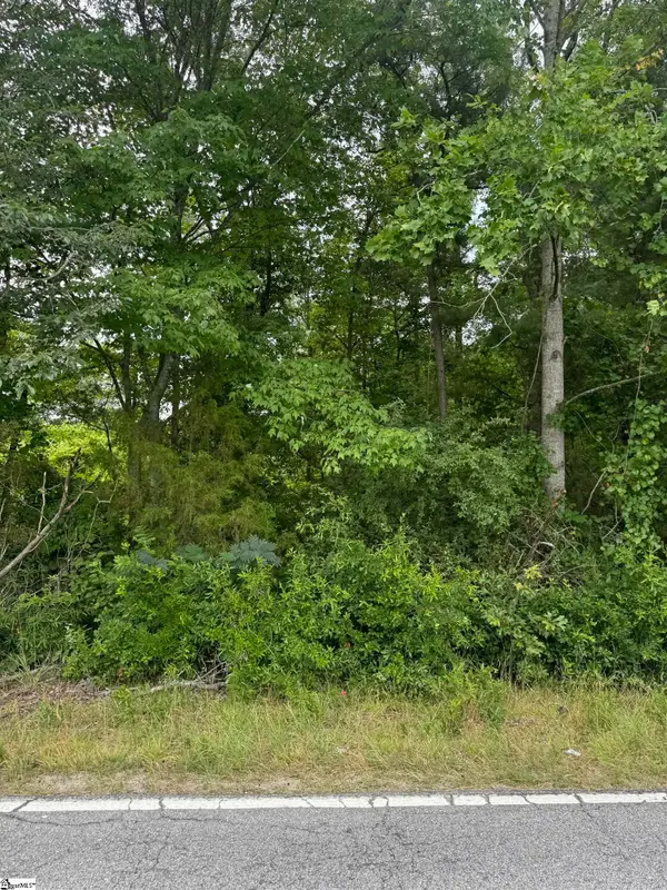 1599 Old Anderson Mill Road, Moore, SC 29369